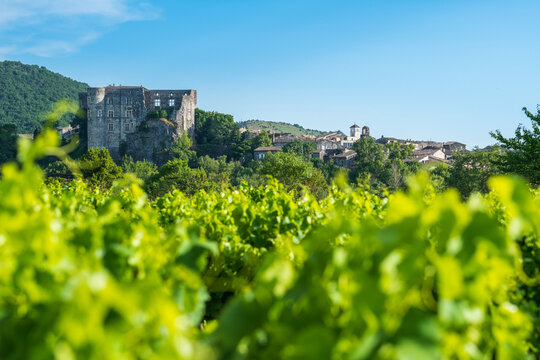 France, Ard&egrave;che (07), Alba la Romaine, village de caract&egrave;re.