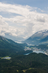 St. Moritz, Seenplatte, Muottas Muragl, St. Moritzersee, Silvaplanersee, Silsersee, Oberengadin, Alpen, Piz Julier, Corviglia, Stazerwald, Stazersee, Wanderweg, Graubünden, Sommer, Schweiz
