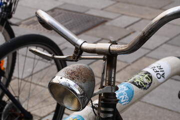 Fototapeta na wymiar Altes Fahrrad Licht