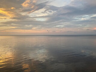 Obraz premium sunset over the bay