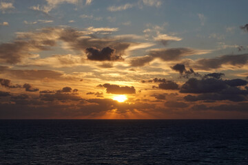 Fototapeta na wymiar A colorful sunrise over the Atlantic ocean