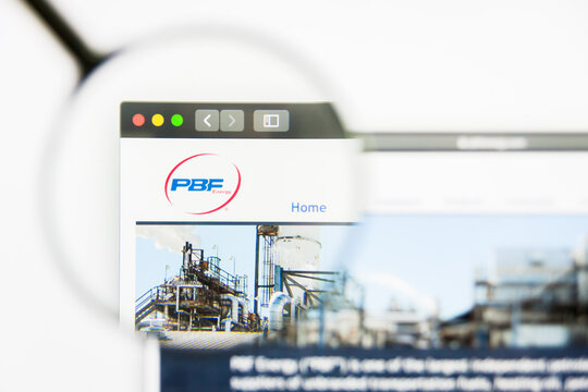 Los Angeles, California, USA - 25 March 2019: Illustrative Editorial of PBF Energy website homepage. PBF Energy logo visible on display screen.