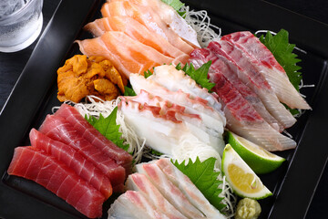 刺身の盛り合わせ