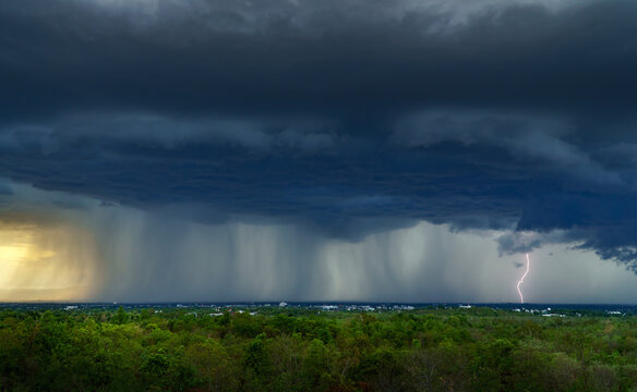 thunder storm sky Rain clouds