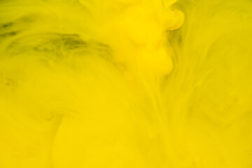 水に溶けるインク　黄