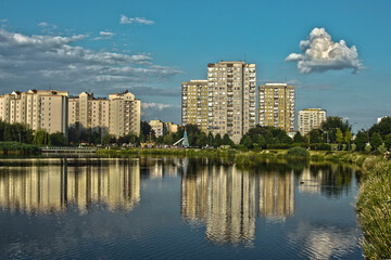 Jeziorko w mieście © Henryk Olszewski