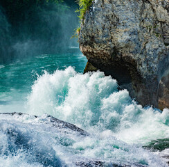 Fels im Rheinfall