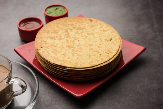 Khakhra is a thin cracker common in the Gujarati cuisines of western India, especially among Jains