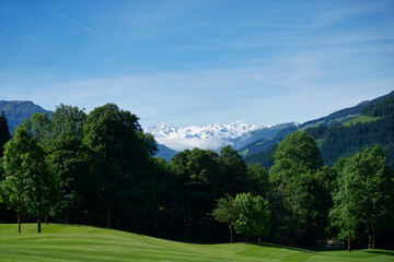 Fototapeta na wymiar Golf Kitzbühel
