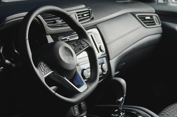 Car steering wheel with buttons