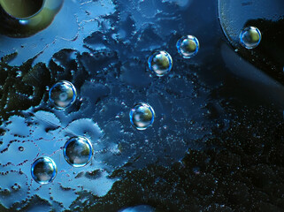 Abstraction of small bubbles in water