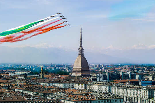 Frecce Tricolori over Turin