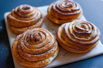 Delicious cinnabon buns.
Buns with poppy seeds and raisins. Rouge Baking