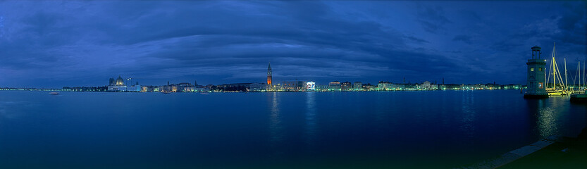 Overview of Venice at night