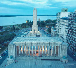 Tomas areas del monumento histórico a la bandera ubicado a orillas del rio Parana en Rosario...