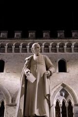 Piazza Salimbeni a Siena