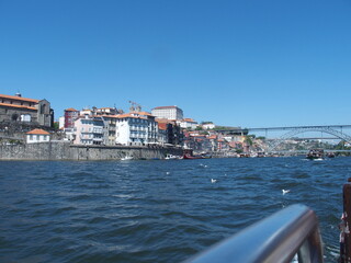Fototapeta na wymiar Bootsfahrt auf dem Douro in Porto Portugal Boat trip on Douro river Porto Portugal