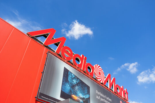 Media Markt Sign with Big Letter M in Front of a Store Editorial Image -  Image of center, concept: 209721785