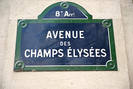 Avenue des Champs Elysées street sign- Paris
