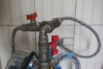 Metal Water Pipes, Water Supply In House, Manomether