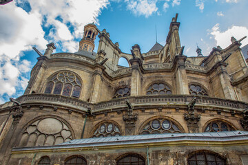 Fototapeta na wymiar Amazing architecture of Notre Dame de Paris (before fiire.)
