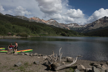 Fototapeta na wymiar paddle board on lake