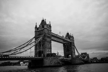 Papier Peint photo Lavable Noir et blanc Tower Bridge B&amp W, Londres