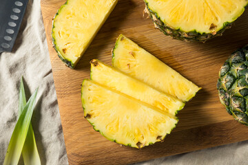 Raw Yellow Organic PIneapple Slices