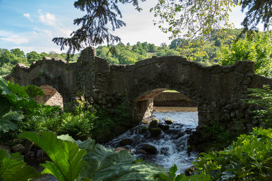 Lovers Bridge over the River Avill in the Exmoor town of Dunster, Somerset UK