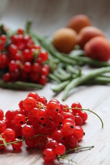 bunch of red currants