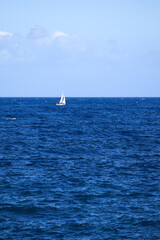 Obraz premium Boat sailing in the ocean (Spain)