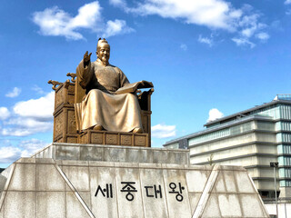 Naklejka premium The Statue of King Sejong the Great - Gwanghwamun Square Seoul, Korea