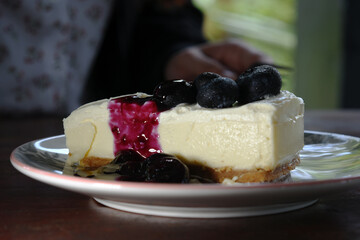 Cake Is a blueberry chip cake Is a delicious sweet dessert	