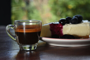 Cake Is a blueberry chip cake Is a delicious sweet dessert	