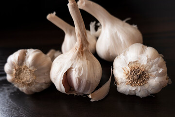 shot of garlic's & cloves