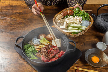 和牛すきやき　Tasty sukiyaki Japanese cuisine