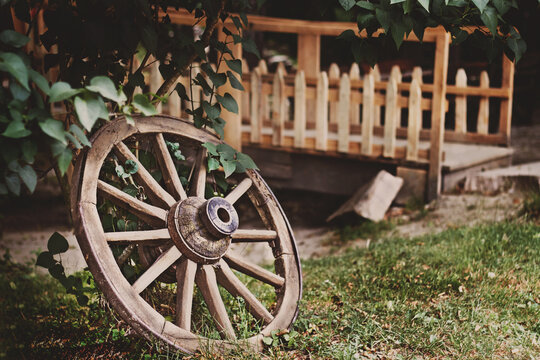 Wheel of an old cart in the village