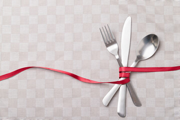 カトラリーとリボン