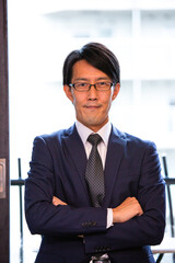 信頼性と堅実性のありそうな弁護士（士業）のポートレート