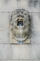 Lions Fountain in the forecourt of Notre-Dame Cathedral in France © Hanso Stephan/Wirestock