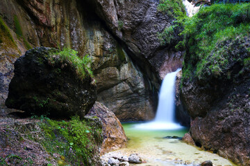 Wasserfall in der Almbachklamm