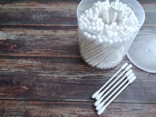 オーガニックコットン綿棒と中身