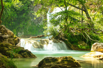 Cascade de sillans