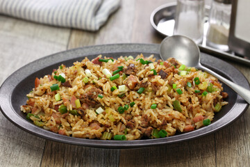 classic cajun dirty rice, southern food