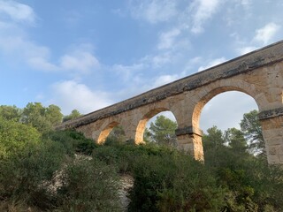 Fototapeta na wymiar Roman Aqueduct