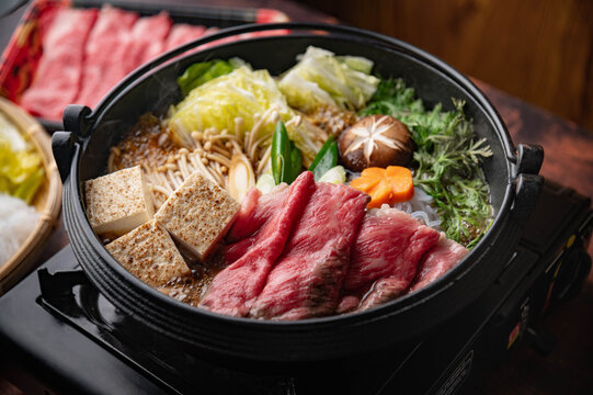 sukiyaki, japanese traditional hot pot