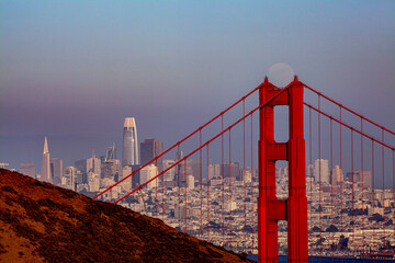 Golden Gate Bridge with Full Moon, San Francisco - obrazy, fototapety, plakaty