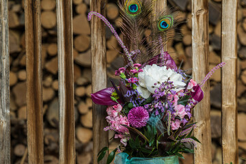 Fototapeta na wymiar Beautiful flower bouquet with purple blossoms