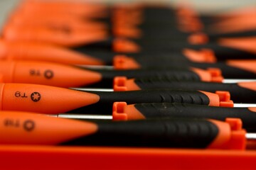 set of screwdrivers, objects in series.