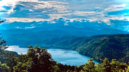 Obraz premium lake and mountains